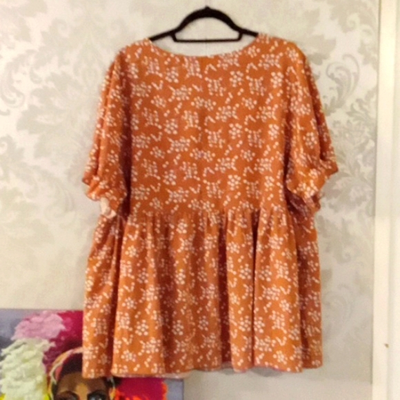 SHEIN CURVE FLORAL BABYDOLL TOP 3X - Picture 3 of 6